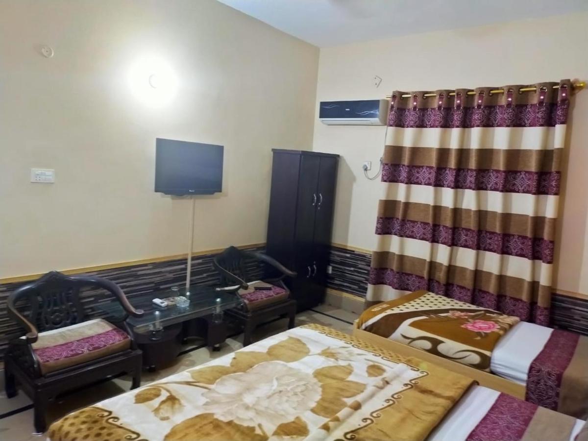 Karachi Motel Eksteriør bilde